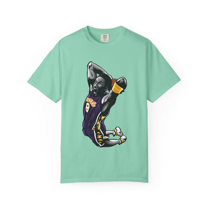 Kobe Bryant Vintage Unisex T-shirt - Basketball Legend Graphic Tee - CreativeRino
