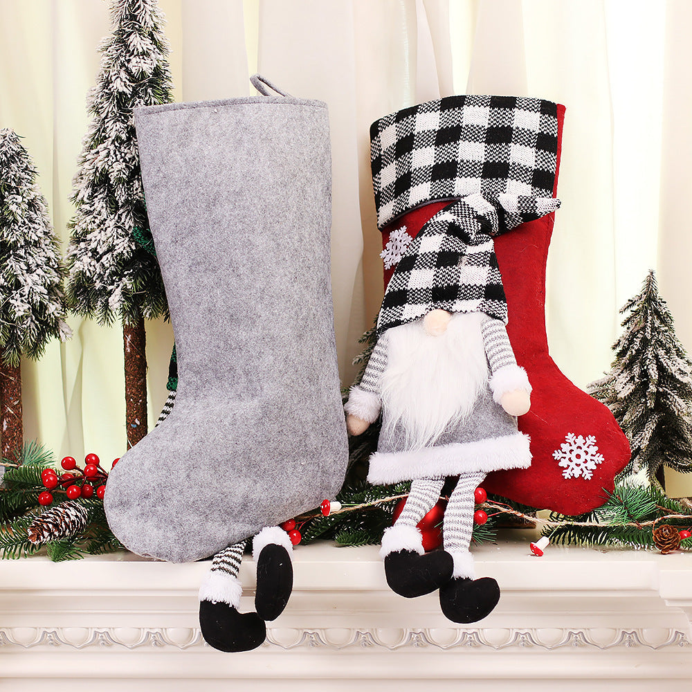 Faceless Forester Christmas Stocking | Red Plaid Dwarf Gnome Hanging Doll & Candy Gift Bag Decoration eprolo