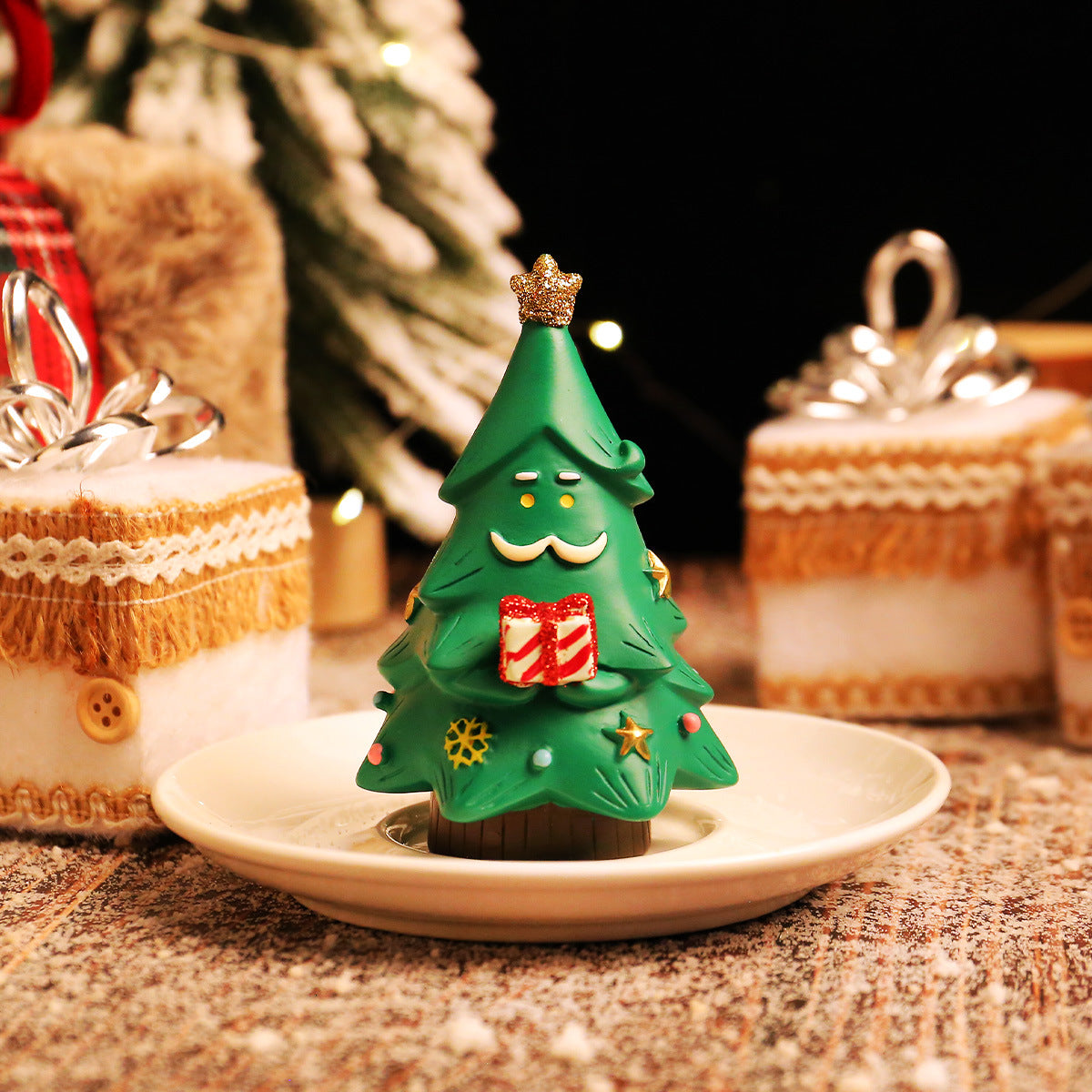 Cute Mini Resin Santa Claus & Christmas Tree Ornament | Desktop Atmosphere Gift