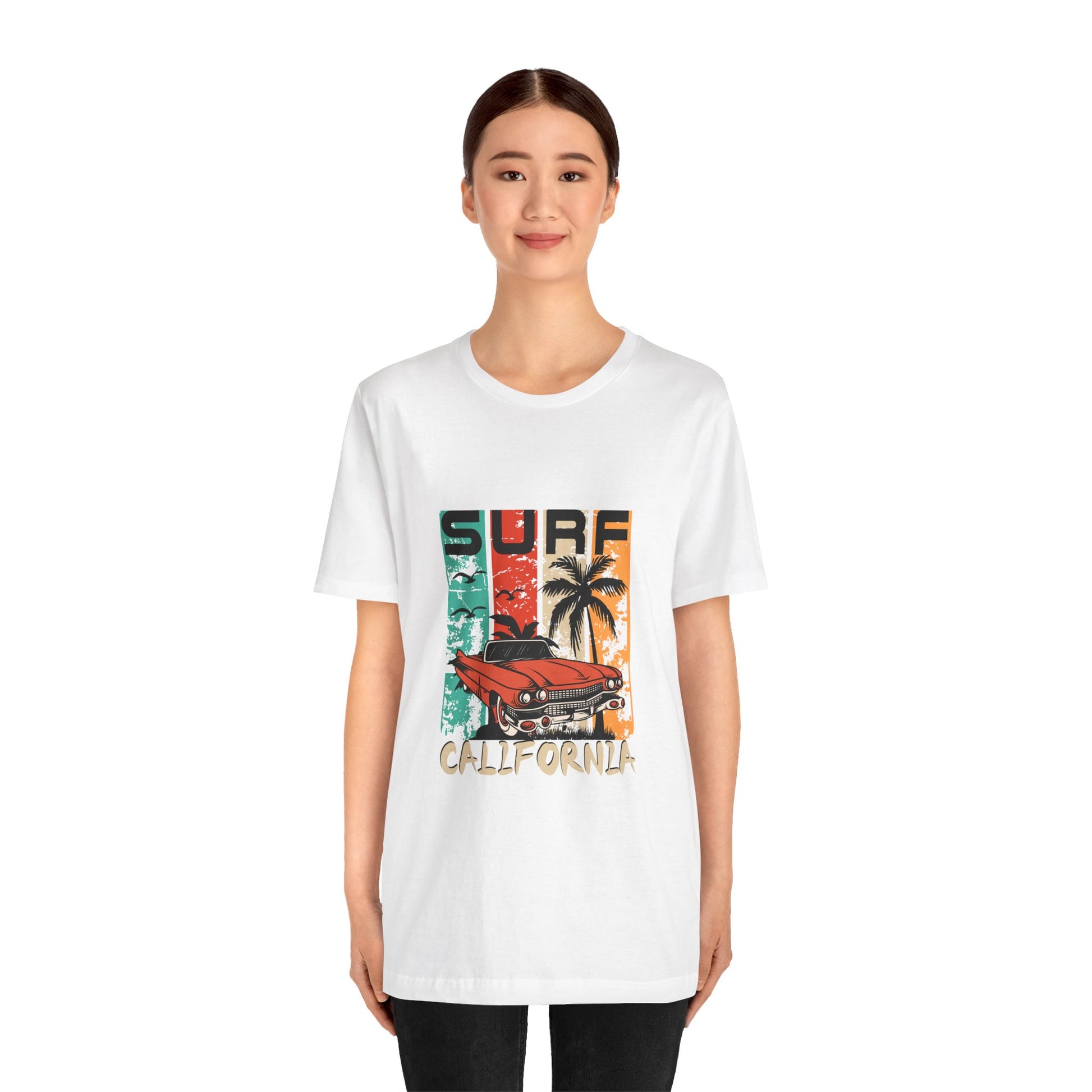 California Surf Vintage Tee - Unisex Short Sleeve T-Shirt - CreativeRino