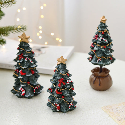 Miniature Resin Christmas Tree Ornament | Desktop Holiday Scene Decoration & Gift eprolo